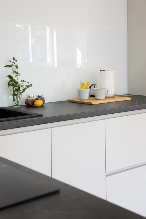 Design 2Bdr Apartment Near City Center Zagreb Ngoại thất bức ảnh