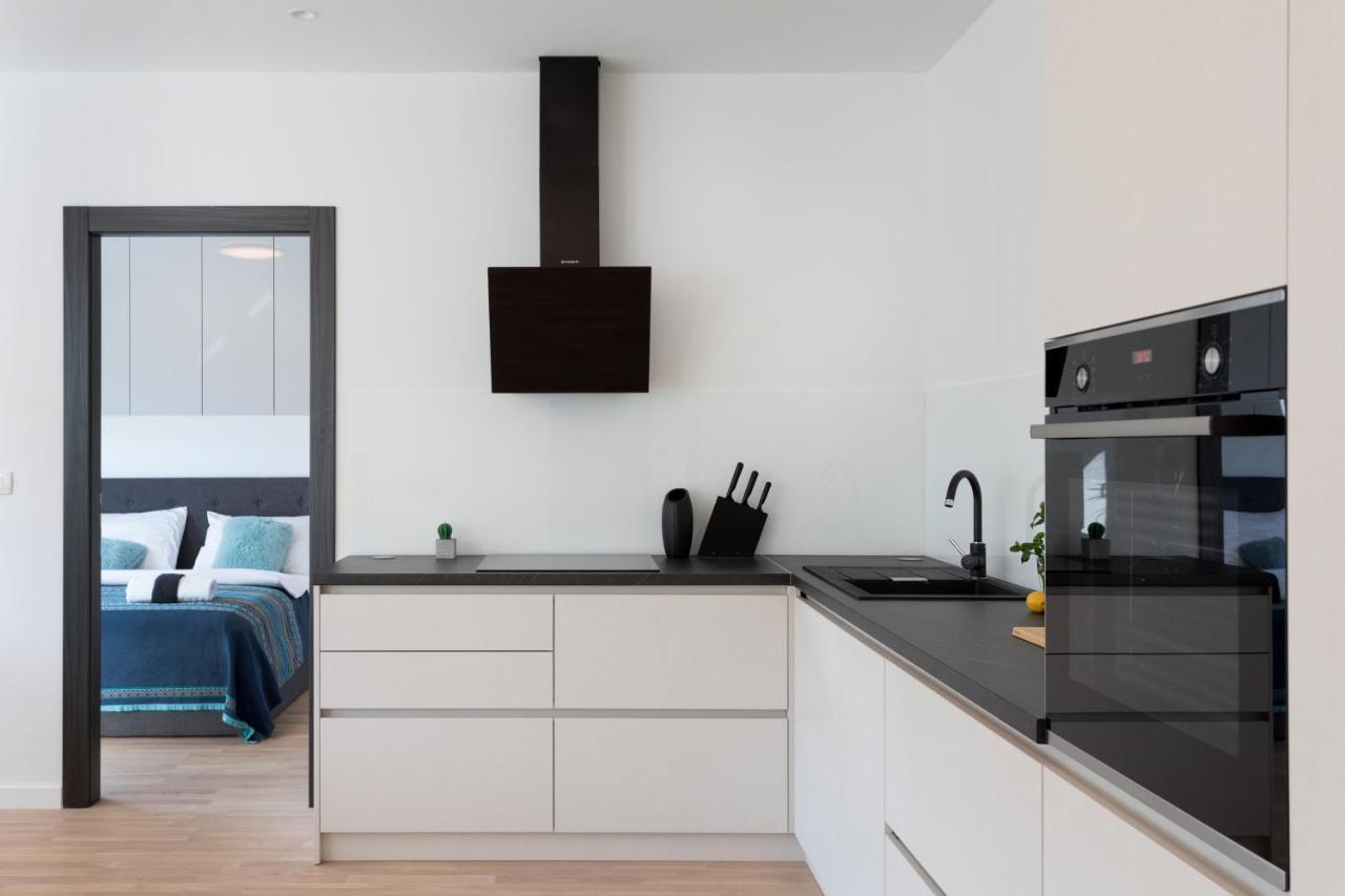 Design 2Bdr Apartment Near City Center Zagreb Ngoại thất bức ảnh