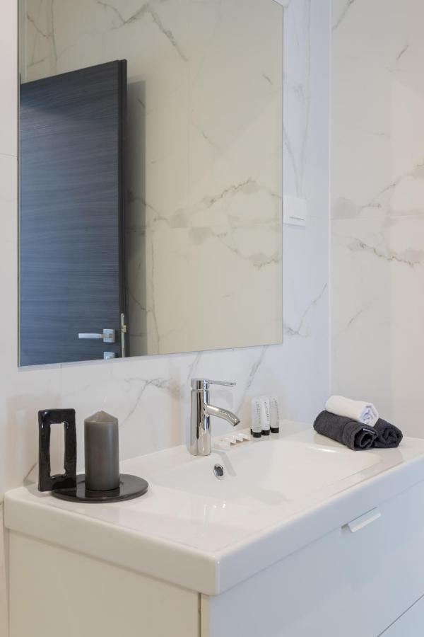 Design 2Bdr Apartment Near City Center Zagreb Ngoại thất bức ảnh